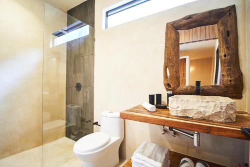 Tropical & Wonderful Apartment La Veleta Private Pool, Swing, Hammock & Garden Nice Amenities