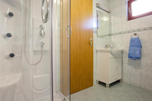Bathroom, Vineyard Cottage Lustek in Novo Mesto