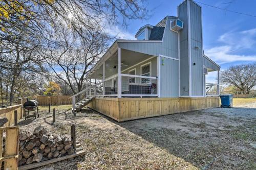 Bright Brownwood Home with On-Site River Access!
