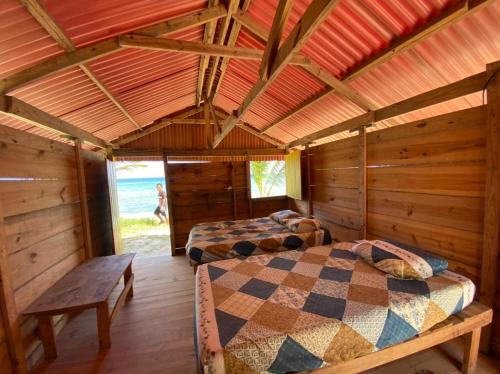 San Blas Wild