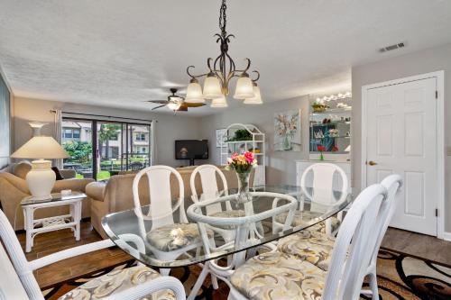 Gulf Highlands Grand 2 Bedrooms Heated Pool Access WiFi Sleeps 6 - image 12