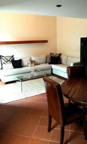 Luxury getaway in Antigua - Villa #16