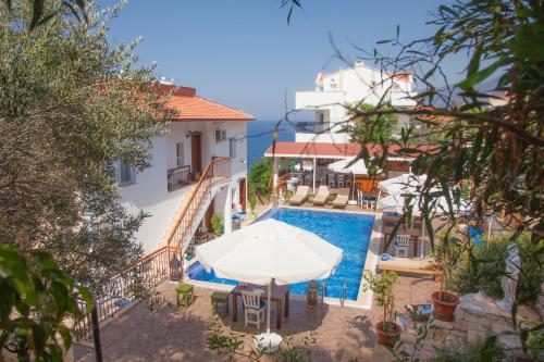 Sunset Villa Hotel - image 9