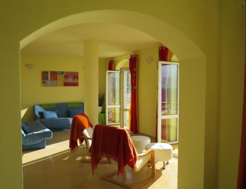 Prime and Exclusive Seafront Location Apartment Sunset in Trpanj