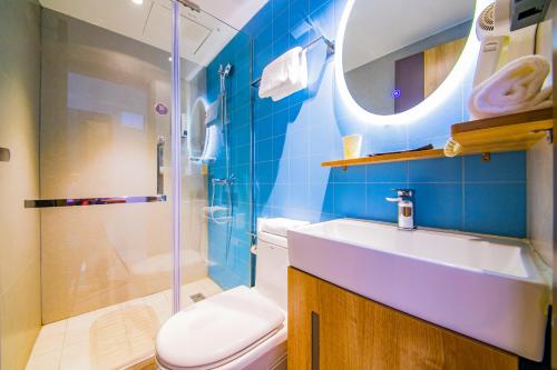Mainland Chinese Citizens - Single Room room in Home Inn Changsha Railway Station Bayi Road