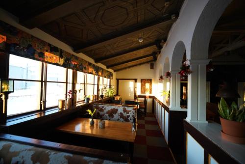 Le Ski Lodge - image 8
