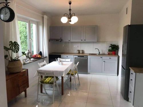 Konyha, Zielony Domek in Dwikozy