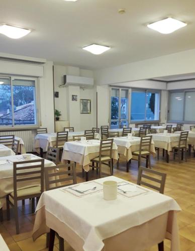 Hotel Caesar, Pesaro (Foto 10)