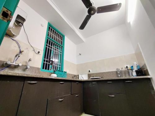 EgardenStay-Prakriti 3BHK Flat With All Amenities