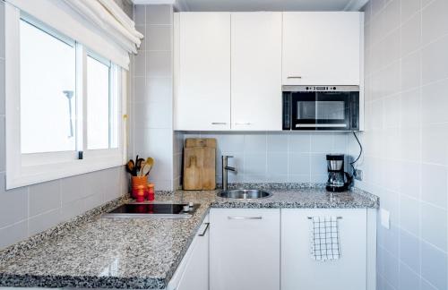 SK-Studio apartment front line beach