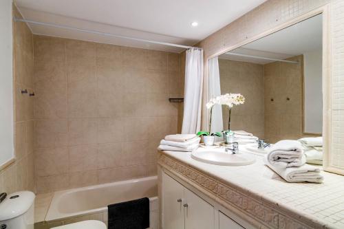 AS10 - Exclusive Apartment in Puerto B
