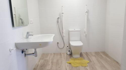Spacious studio apartment in Cabanyal, Valencie (fotografie 10)