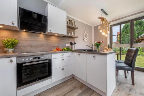 Kitchen, Achterliek in Zingst