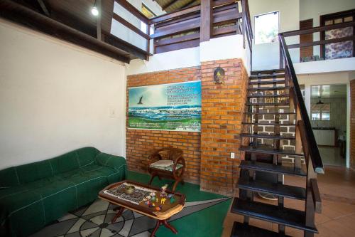 Shared lounge/TV area, Caiowa Floripa guesthouse in Morro das Pedras