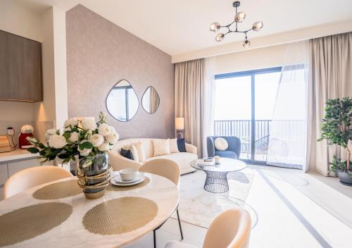 Nasma Luxury Stays - Elegant Condo With City Views And Dubai Skyline, Dubai (photo 2)