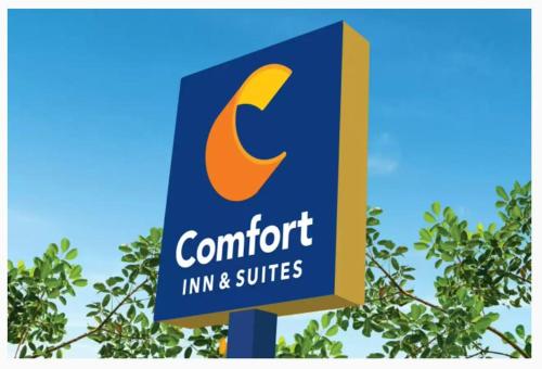 Holiday Inn Express & Suites Keystone an IHG Hotel - image 9