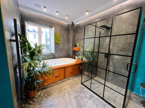 ORLANDO relais, Neapel