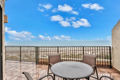Sea Dunes Penthouse in Fernandina Beach, USA