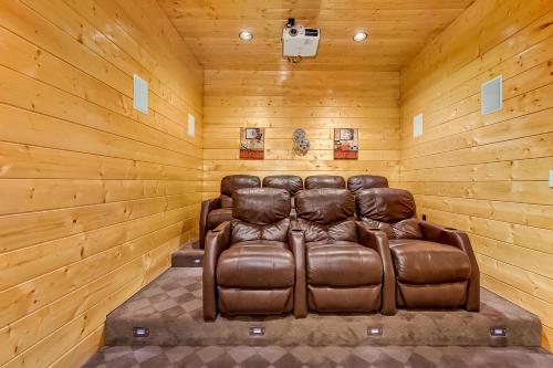 Blue Sky Retreat in Maynardville, USA