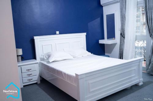 Next Wave Apartments - Royal Blue