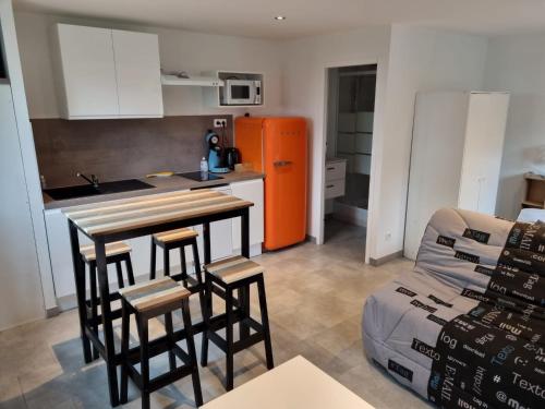 . Calme Studio & WIFI Jardin Disneyland Paris 4 personnes