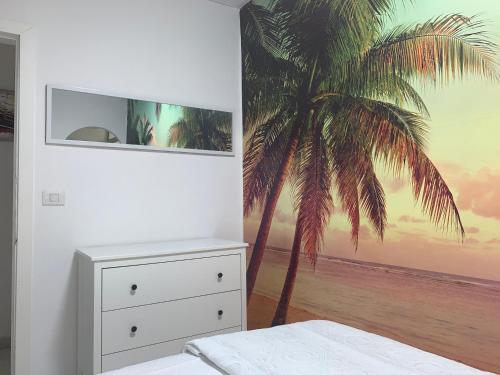  SUITE In shared apartment in Los Cristianos in front of the Playa Las Vistas in Arona