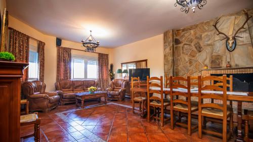 設施, Villa Fuji Sierra de la Pandera Jaén (Villa Fuji Sierra de la Pandera Jaen) in 巴利亞雷斯