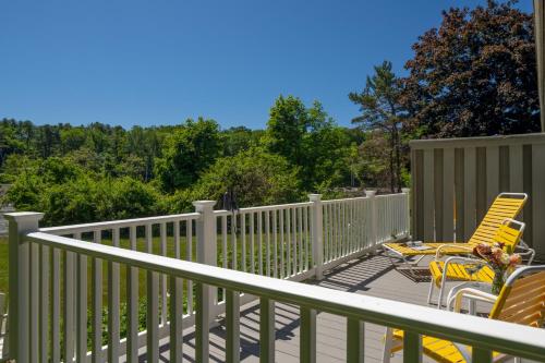 Dockside Guest Quarters