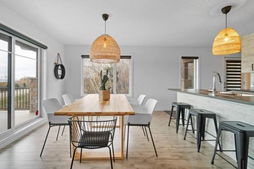 บริการและสิ่งอำนวยความสะดวก, INITIAL - BOHO - Mont-Sainte-Anne in บัวเพร (QC)