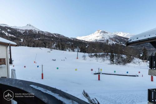 LES CHENEVERS Lanslevillard Val Cenis