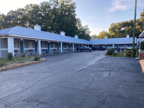 . Budget Inn Express