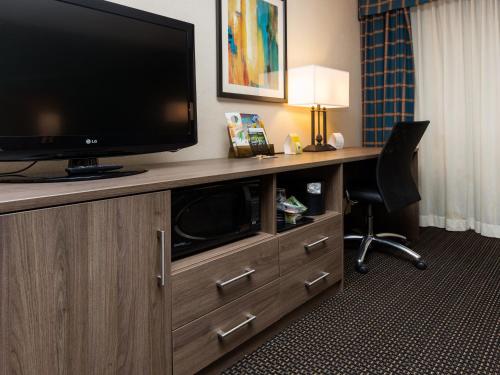 德梅因市中心怜悯校区假日酒店 德梅因市中心怜悯校区假日酒店