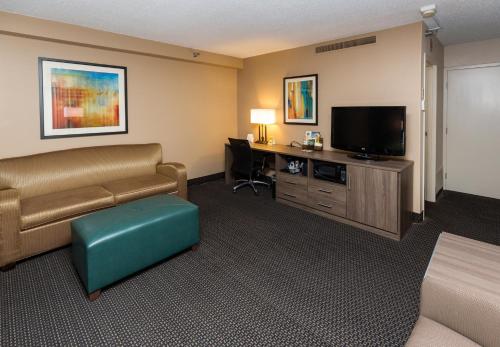 Holiday Inn Des Moines Downtown Hotel