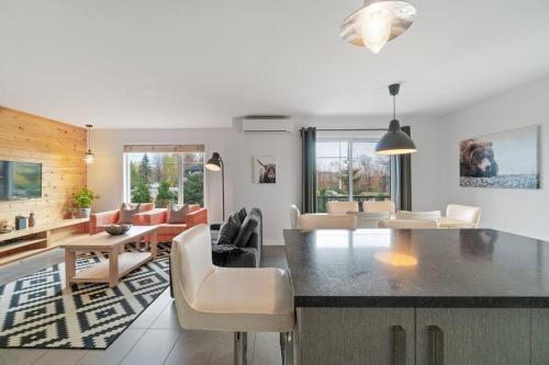 INITIAL - GRIZZLY - Mont-Sainte-Anne