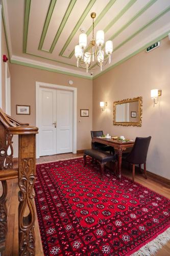 White Palace Old City Boutique Hotel - image 8