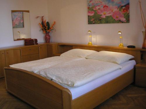 Apartment Riverside - River View - image 6