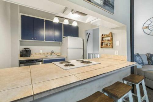 Skylandia Escape by Tahoe Mountain Properties - image 8