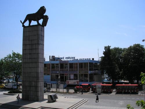 Apartment Riverside - River View - image 2