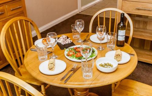 Létesítmények, Sawyers Lodge in Crawley