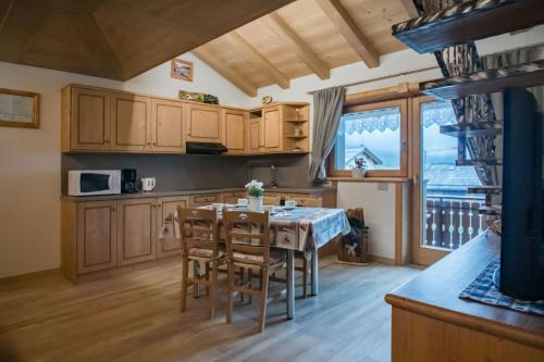 Apartment image 3