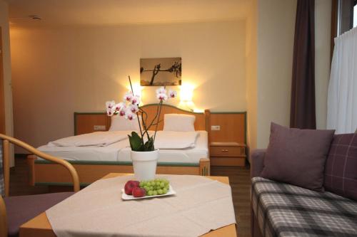Two-Bedroom Apartment image 5