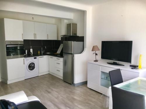 Charmant 2 pièces à 50 M de la mer - Apartment - Cros-de-Cagnes