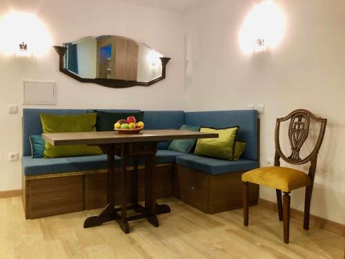 อาหารและเครื่องดื่ม, Imowemo OVAR Multifuncional penthouse studios in โอวาร์