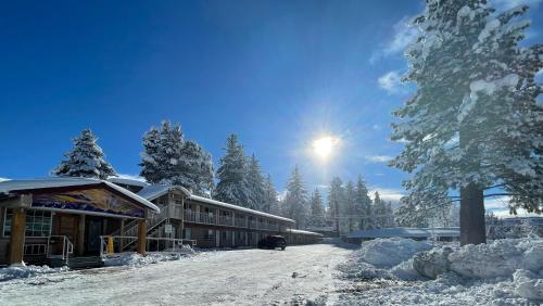 Beverly Lodge image 32