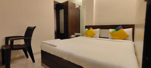 Daisy Residency by Zone Hotelz