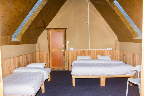 The Hideaway Huts
