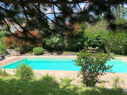 Villa 4 étoiles avec piscine et salle de cinéma gîte à louer Saint-Paul-des-Landes