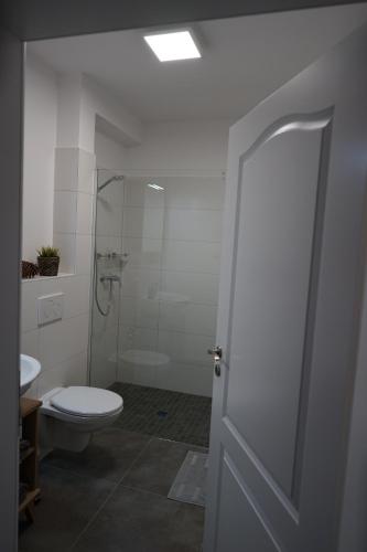 Bathroom, 2nd Home Appartements 23 in Nieder-Olm