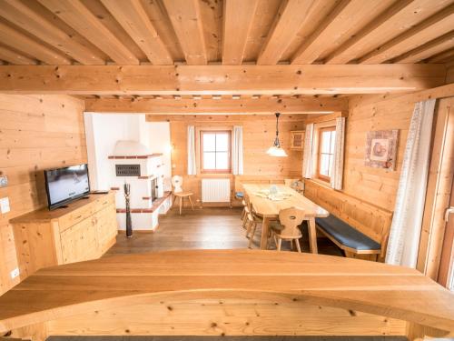  Chalet Fredis Hütte by Interhome in Klazenberg