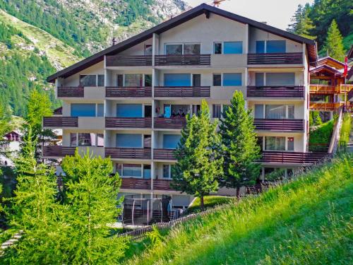 Apartment Kondor by Interhome, Zermatt (photo 6)